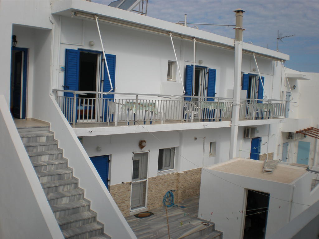 Chrysa Apartment Antiparos Bagian luar foto